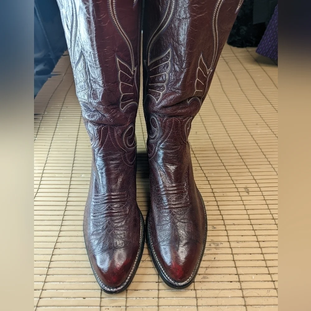 Larry Mahan vintage 1981 men's sz 9D Burgundy red leather Cowboy Western Boots